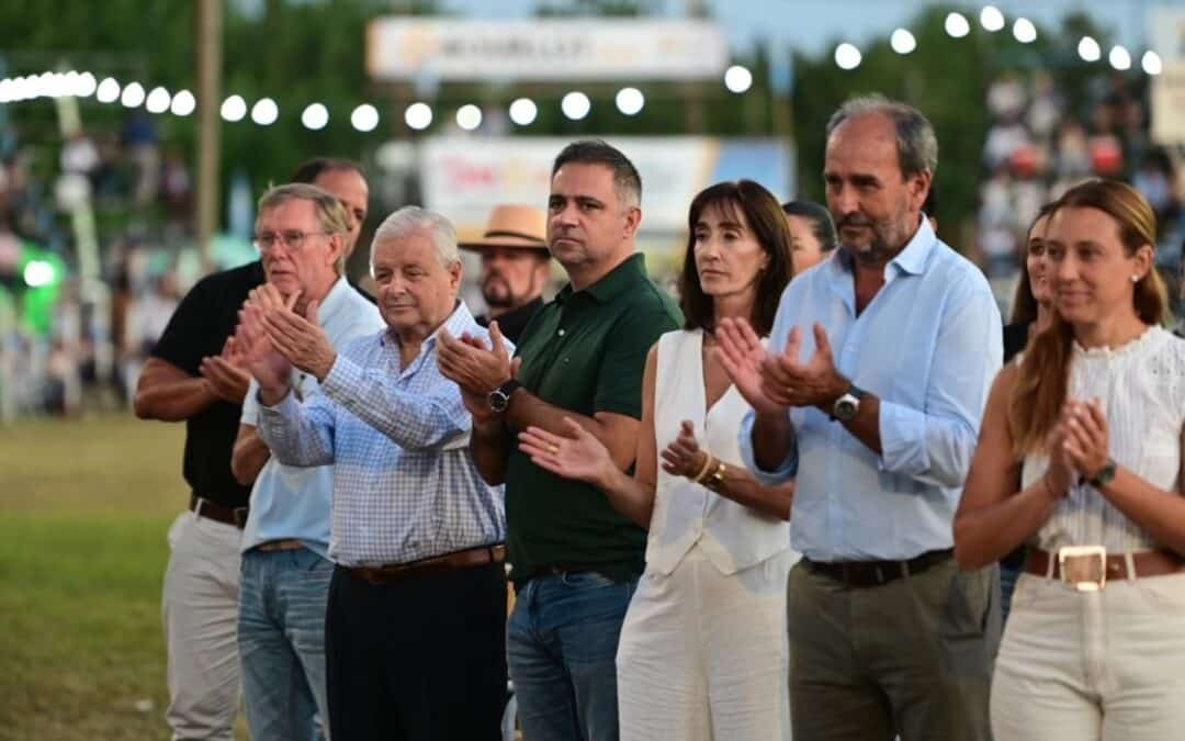 𝗖𝗨𝗟𝗧𝗨𝗥𝗔 𝗬 𝗧𝗥𝗔𝗗𝗜𝗖𝗜𝗢́𝗡: 𝗔𝗖𝗢𝗠𝗣𝗔𝗡̃𝗔𝗠𝗢𝗦 𝗟𝗔 𝗔𝗣𝗘𝗥𝗧𝗨𝗥𝗔 𝗗𝗘 𝗟𝗔 𝗙𝗜𝗘𝗦𝗧𝗔 𝗣𝗥𝗢𝗩𝗜𝗡𝗖𝗜𝗔𝗟 𝗗𝗘𝗟 𝗖𝗔𝗕𝗔𝗟𝗟𝗢