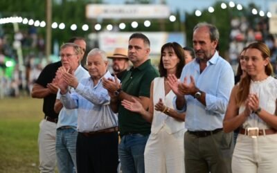 𝗖𝗨𝗟𝗧𝗨𝗥𝗔 𝗬 𝗧𝗥𝗔𝗗𝗜𝗖𝗜𝗢́𝗡: 𝗔𝗖𝗢𝗠𝗣𝗔𝗡̃𝗔𝗠𝗢𝗦 𝗟𝗔 𝗔𝗣𝗘𝗥𝗧𝗨𝗥𝗔 𝗗𝗘 𝗟𝗔 𝗙𝗜𝗘𝗦𝗧𝗔 𝗣𝗥𝗢𝗩𝗜𝗡𝗖𝗜𝗔𝗟 𝗗𝗘𝗟 𝗖𝗔𝗕𝗔𝗟𝗟𝗢