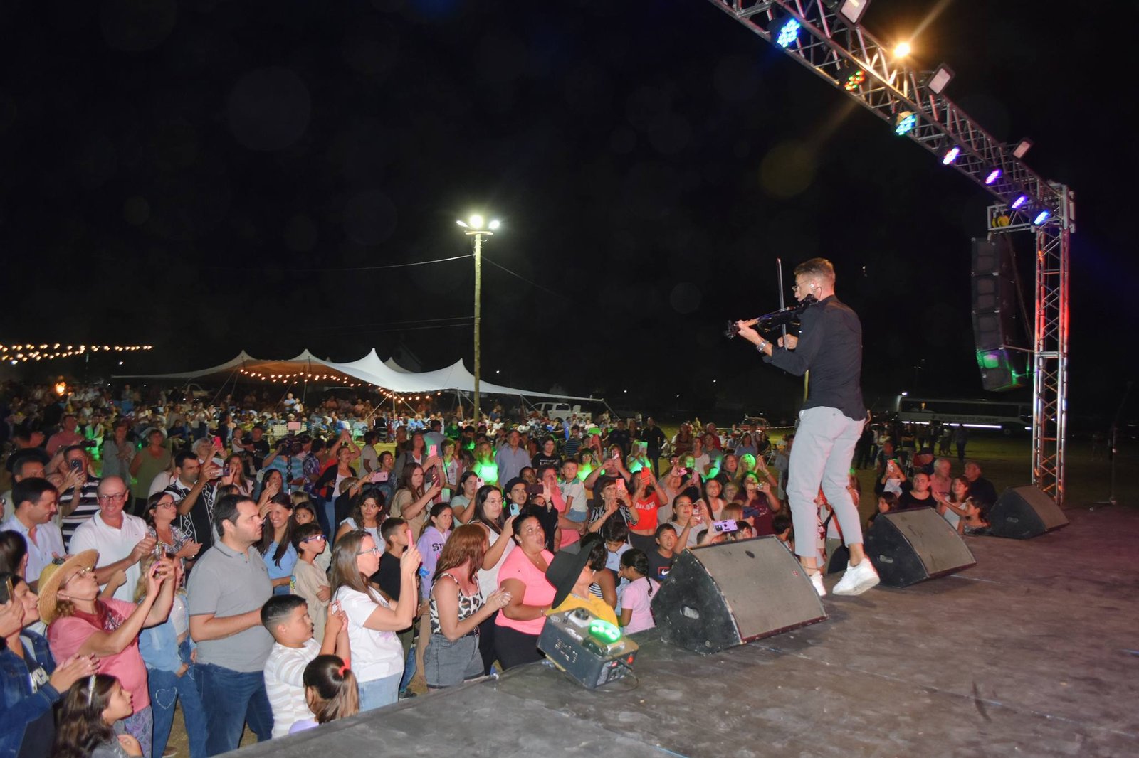 𝗫𝗜𝗫 𝗙𝗶𝗲𝘀𝘁𝗮 𝗱𝗲𝗹 𝗥𝗲𝗲𝗻𝗰𝘂𝗲𝗻𝘁𝗿𝗼 | 𝗣𝗿𝗲𝘀𝗲𝗻𝘁𝗮𝗰𝗶𝗼𝗻𝗲𝘀 𝗔𝗿𝘁𝗶́𝘀𝘁𝗶𝗰𝗮𝘀