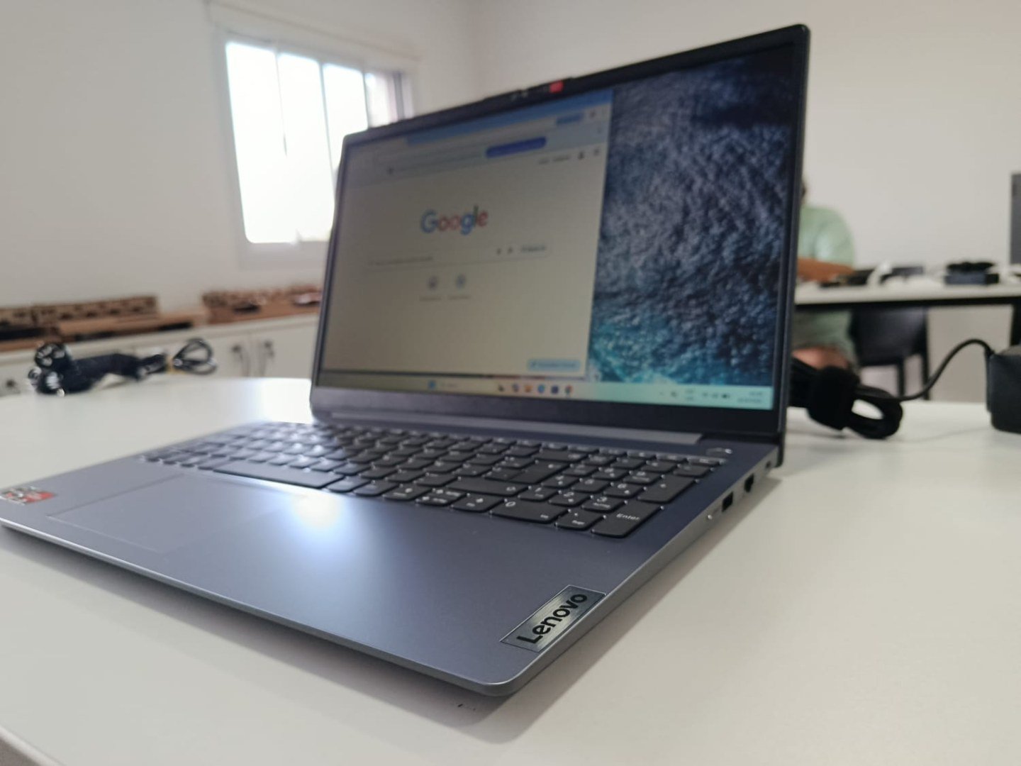 𝗙𝗼𝗿𝘁𝗮𝗹𝗲𝗰𝗶𝗺𝗶𝗲𝗻𝘁𝗼 𝗲𝗱𝘂𝗰𝗮𝘁𝗶𝘃𝗼: 𝗘𝗹 𝗺𝘂𝗻𝗶𝗰𝗶𝗽𝗶𝗼 𝗮𝗱𝗾𝘂𝗶𝗿𝗶𝗼́ 𝘀𝗶𝗲𝘁𝗲 𝗻𝘂𝗲𝘃𝗮𝘀 𝗰𝗼𝗺𝗽𝘂𝘁𝗮𝗱𝗼𝗿𝗮𝘀