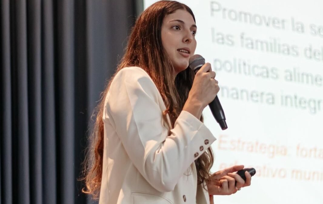 𝗚𝗶𝗹𝗯𝗲𝗿𝘁 𝗣𝗿𝗲𝘀𝗲𝗻𝘁𝗲 𝗲𝗻 𝗲𝗹 𝗖𝗼𝗻𝗴𝗿𝗲𝘀𝗼 𝗔𝗿𝗴𝗲𝗻𝘁𝗶𝗻𝗼 𝗱𝗲 𝗡𝘂𝘁𝗿𝗶𝗰𝗶𝗼́𝗻