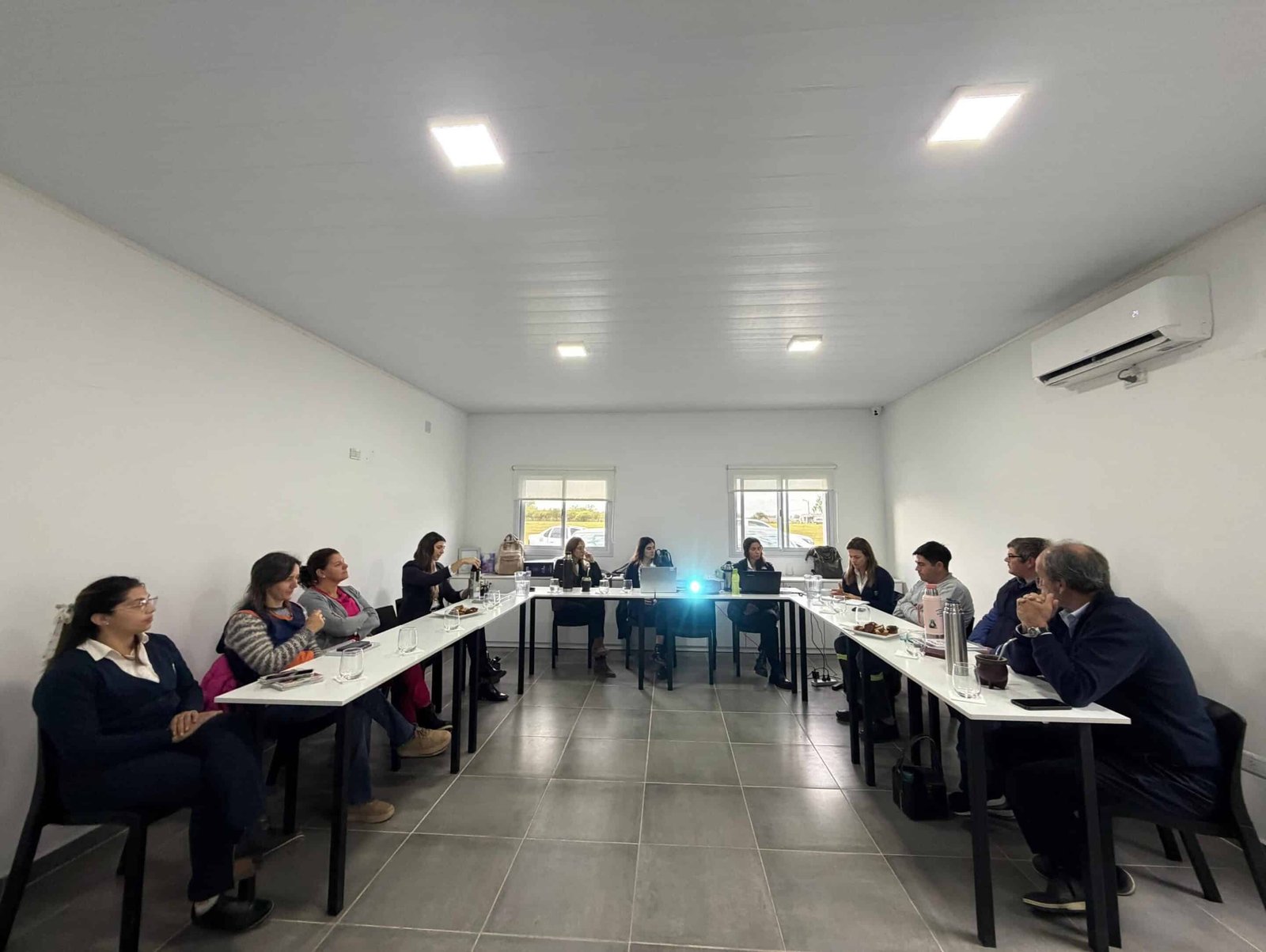 𝗣𝗿𝗶𝗺𝗲𝗿𝗮 𝗿𝗲𝘂𝗻𝗶𝗼́𝗻 𝗱𝗲 𝗹𝗮 𝗠𝗲𝘀𝗮 𝗟𝗼𝗰𝗮𝗹 𝗱𝗲 𝗣𝗿𝗶𝗺𝗲𝗿𝗮 𝗜𝗻𝗳𝗮𝗻𝗰𝗶𝗮