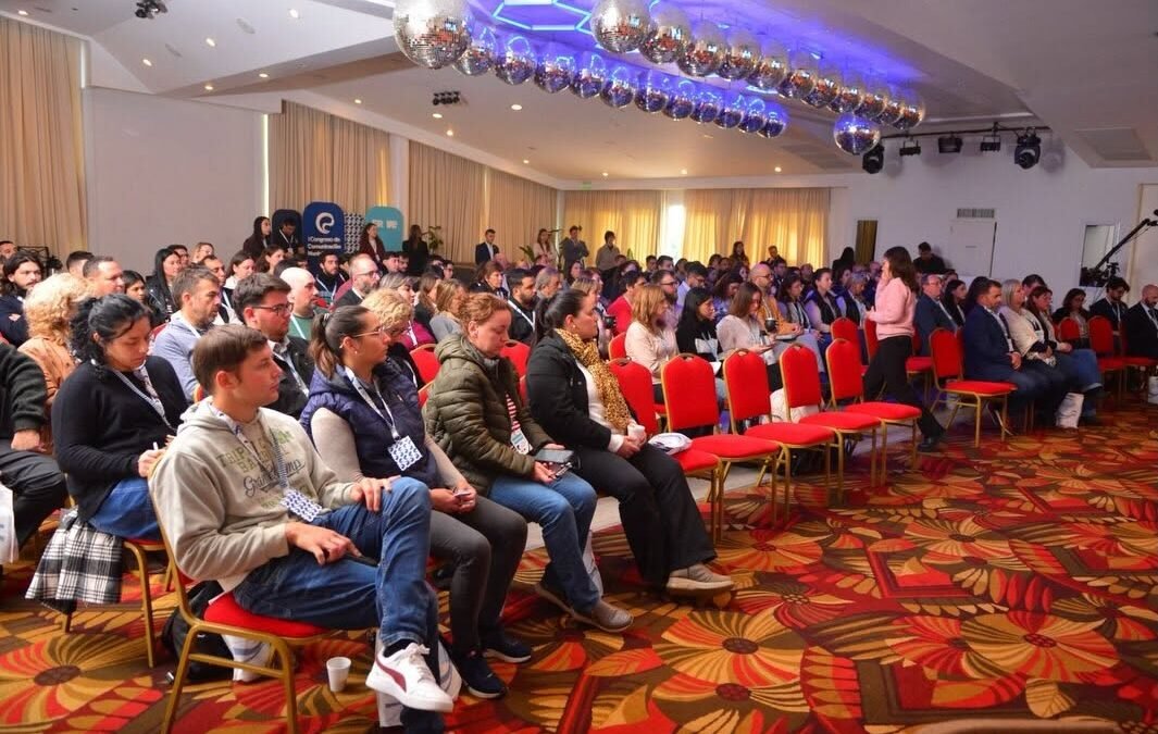 𝗩𝗶𝗹𝗹𝗮 𝗘𝗹𝗶𝘀𝗮 𝗳𝘂𝗲 𝘀𝗲𝗱𝗲 𝗱𝗲𝗹 𝗽𝗿𝗶𝗺𝗲𝗿 𝗖𝗼𝗻𝗴𝗿𝗲𝘀𝗼 𝗱𝗲 𝗖𝗼𝗺𝘂𝗻𝗶𝗰𝗮𝗰𝗶𝗼́𝗻 𝗚𝘂𝗯𝗲𝗿𝗻𝗮𝗺𝗲𝗻𝘁𝗮𝗹 𝗱𝗲 𝗘𝗻𝘁𝗿𝗲 𝗥𝗶́𝗼𝘀